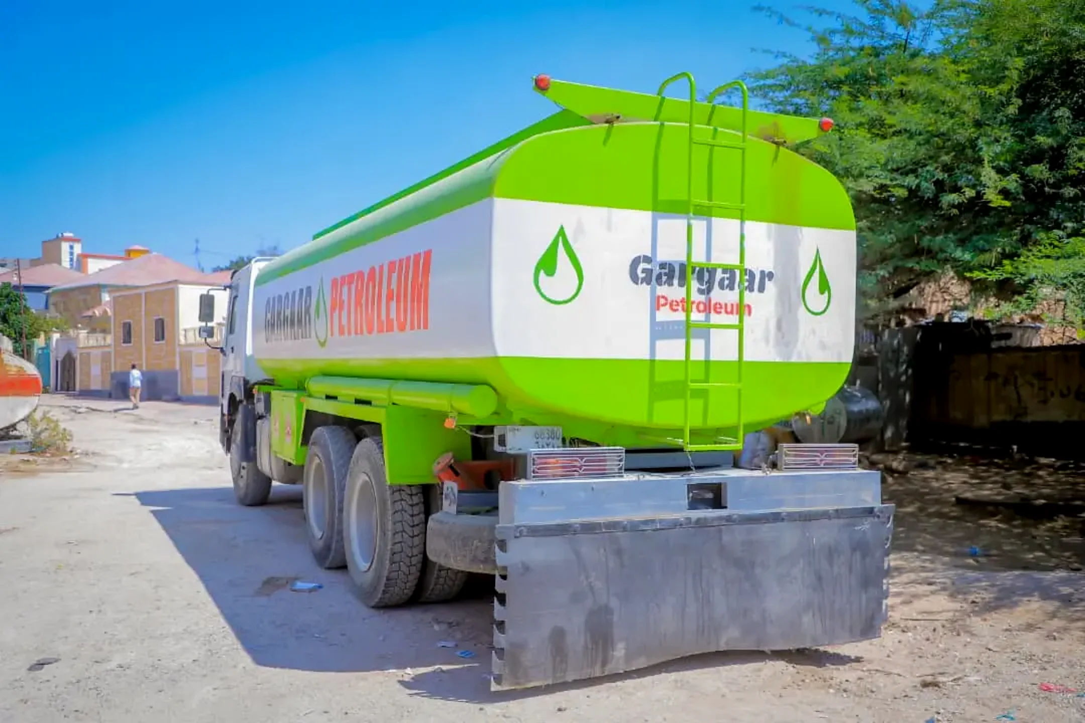 Gargaar Petroleum bulk fuel tanker